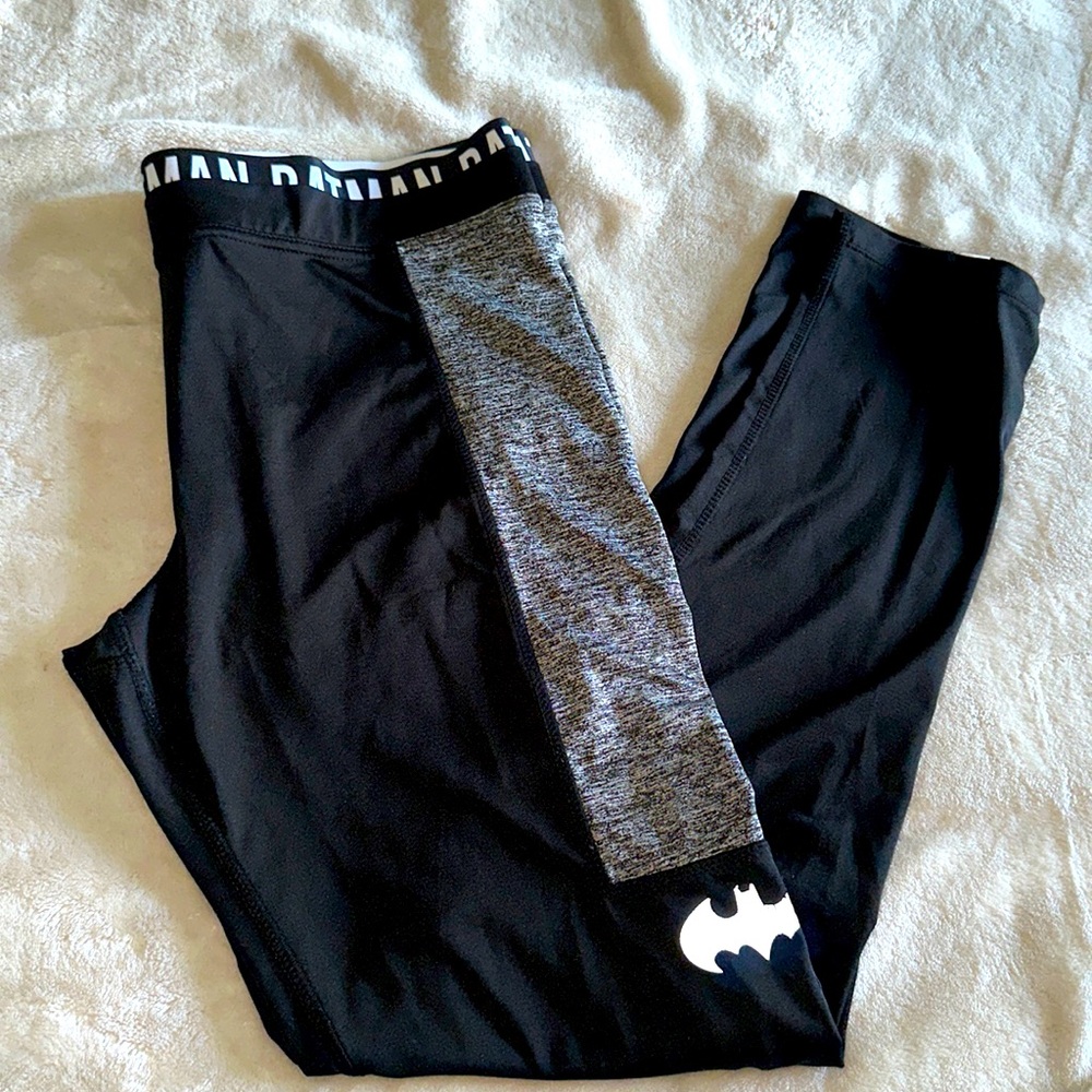 Batman size Xl active leggings